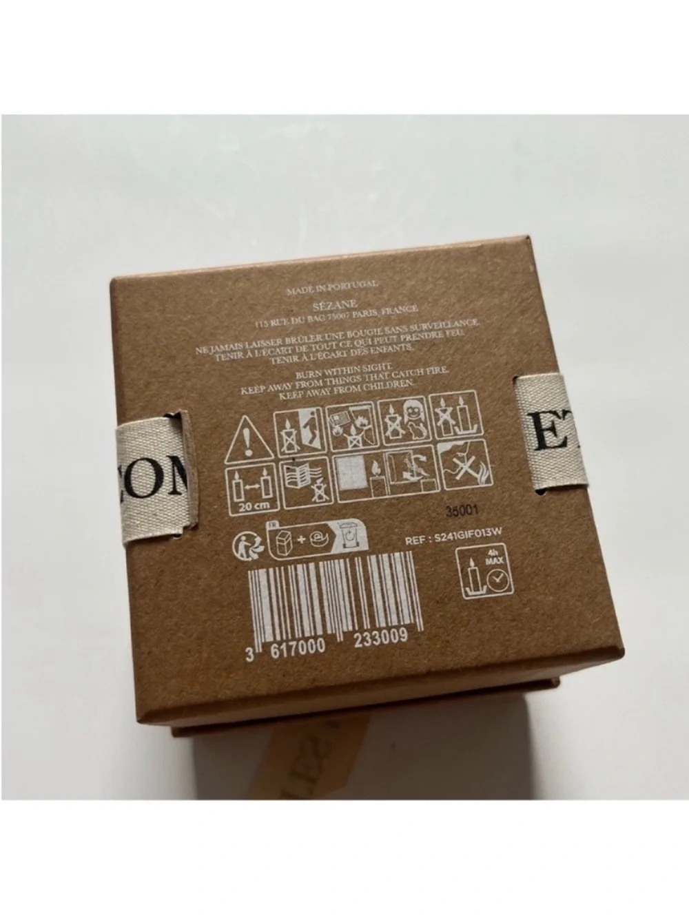 Sezane candle 34oz